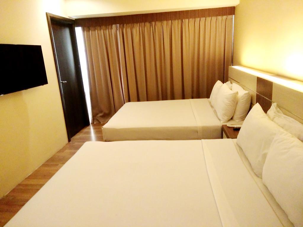 Hotel Seasons View 2*